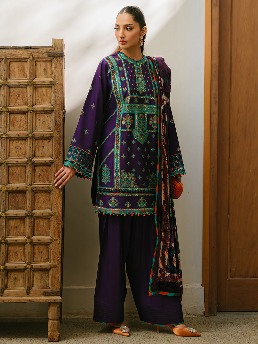 Binilyas 524 - B | 3 PC Kotrai