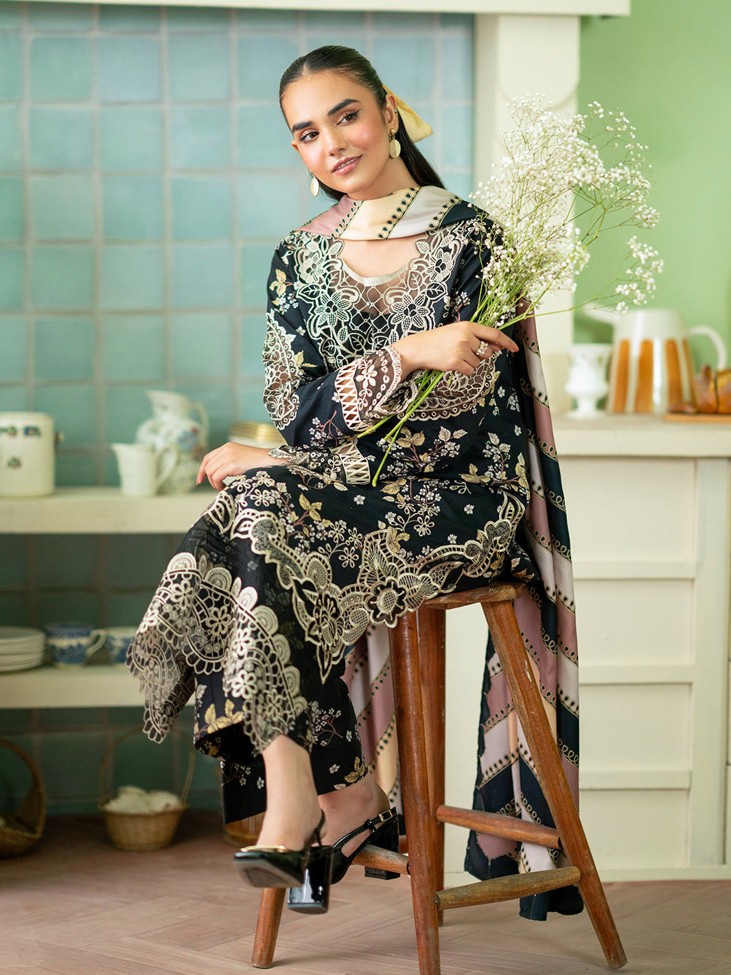 Leila By Mahnur Giselle | 3 PC Khaddar